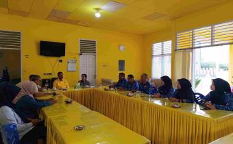 Konsolidasi Demokrasi  dikantor Partai Golkar