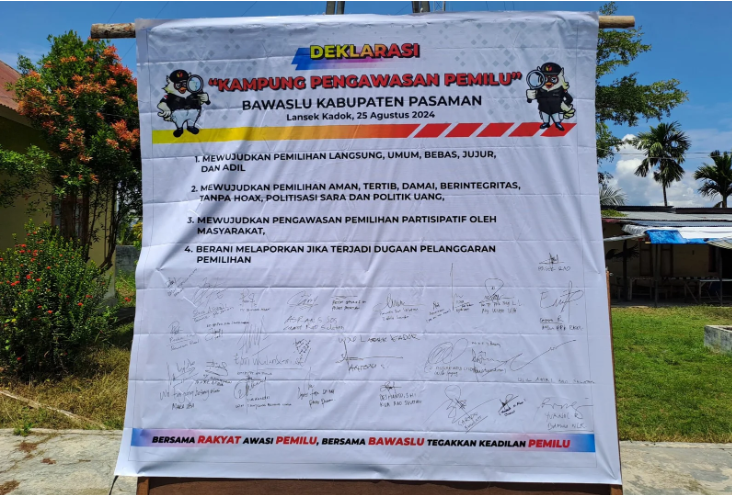 Launching Kampung Pengawasan Zero Politik Uang” di Lapangan Kantor Camat Rao Selatan