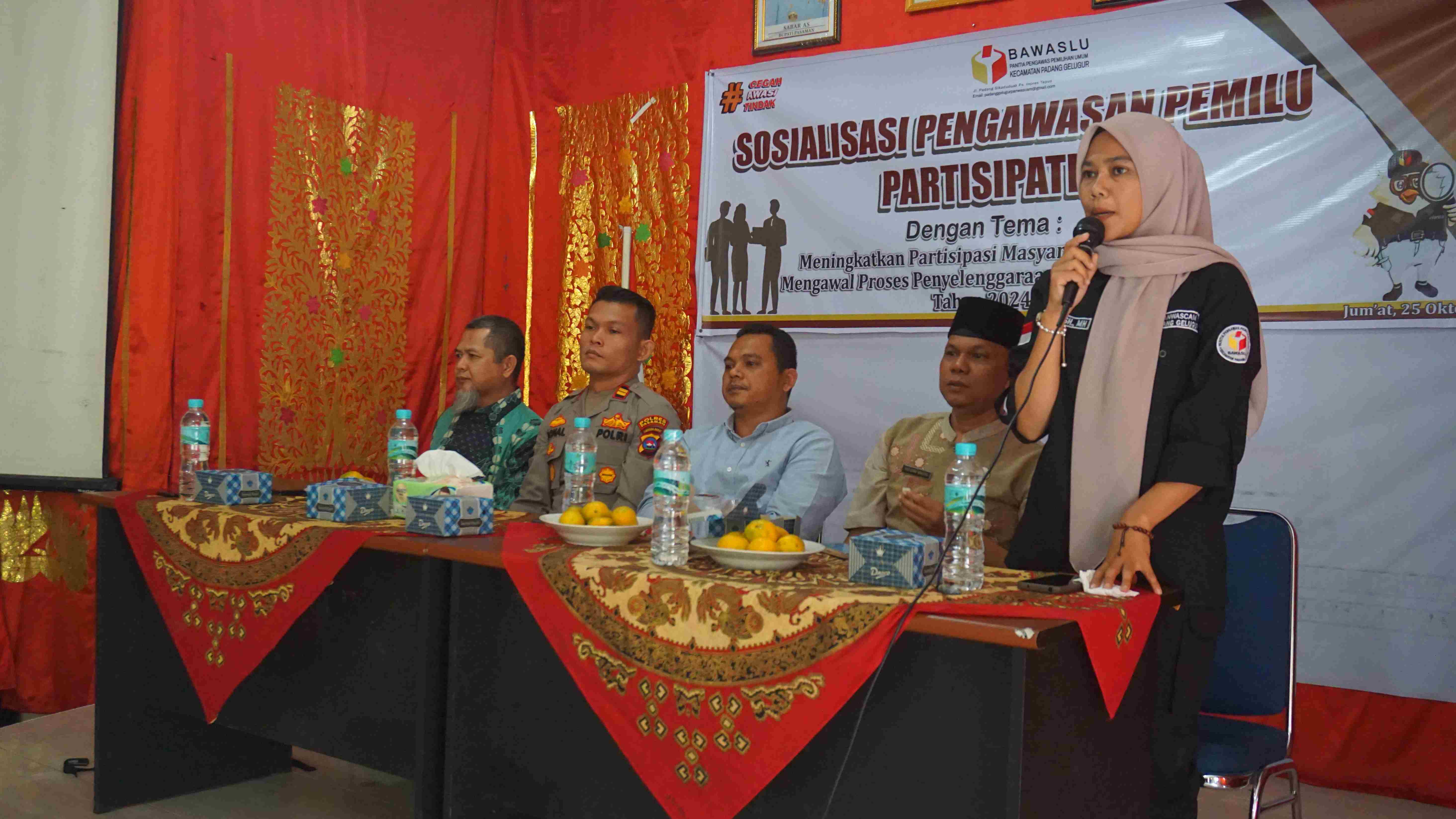 Kegiatan Sosialisasi partisipatif di kecamatan Padang gelugur