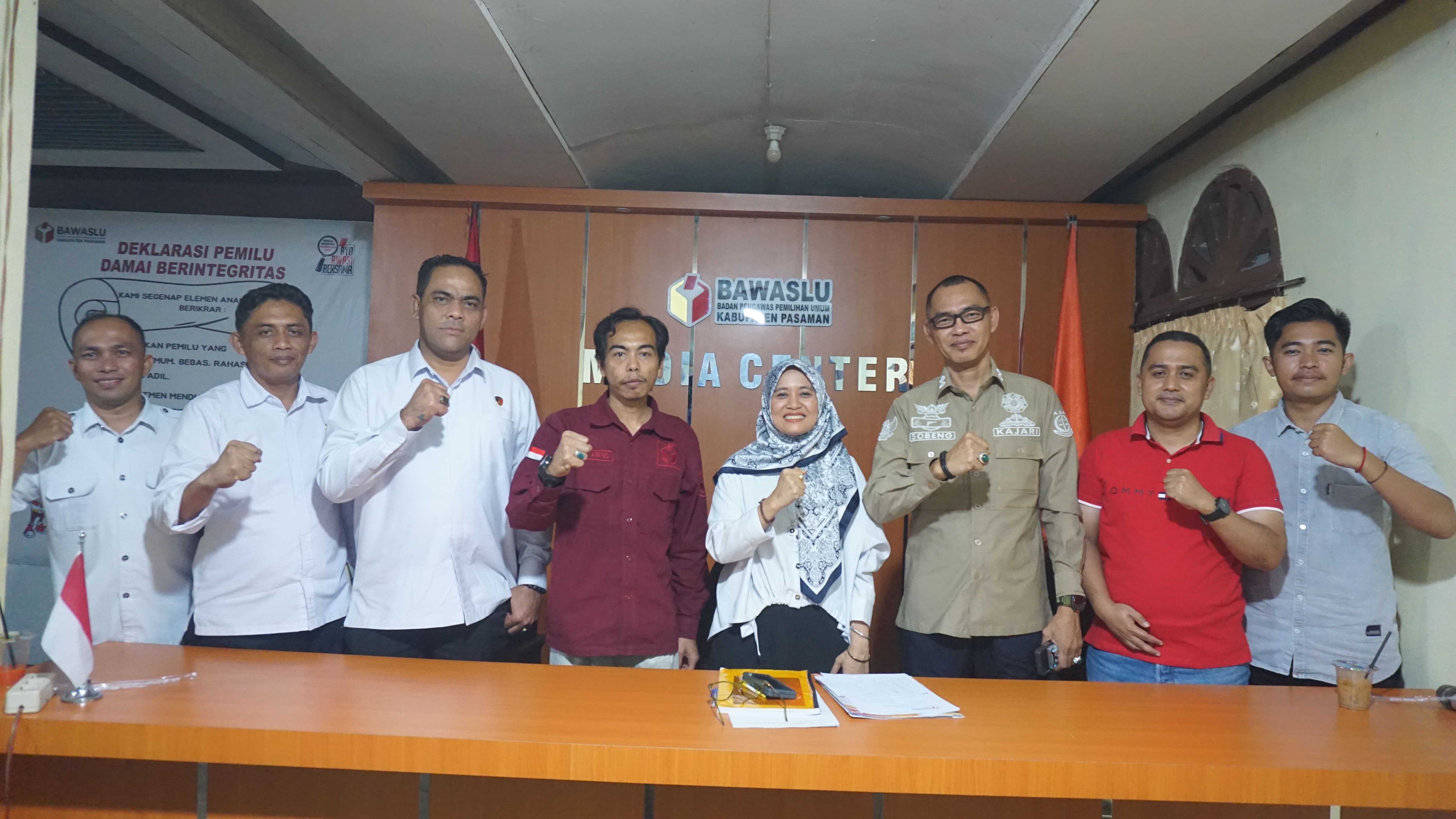 Sentra Gakkumdu Pasaman Gelar Rapat Sentra Gakkumdu (SG) 1