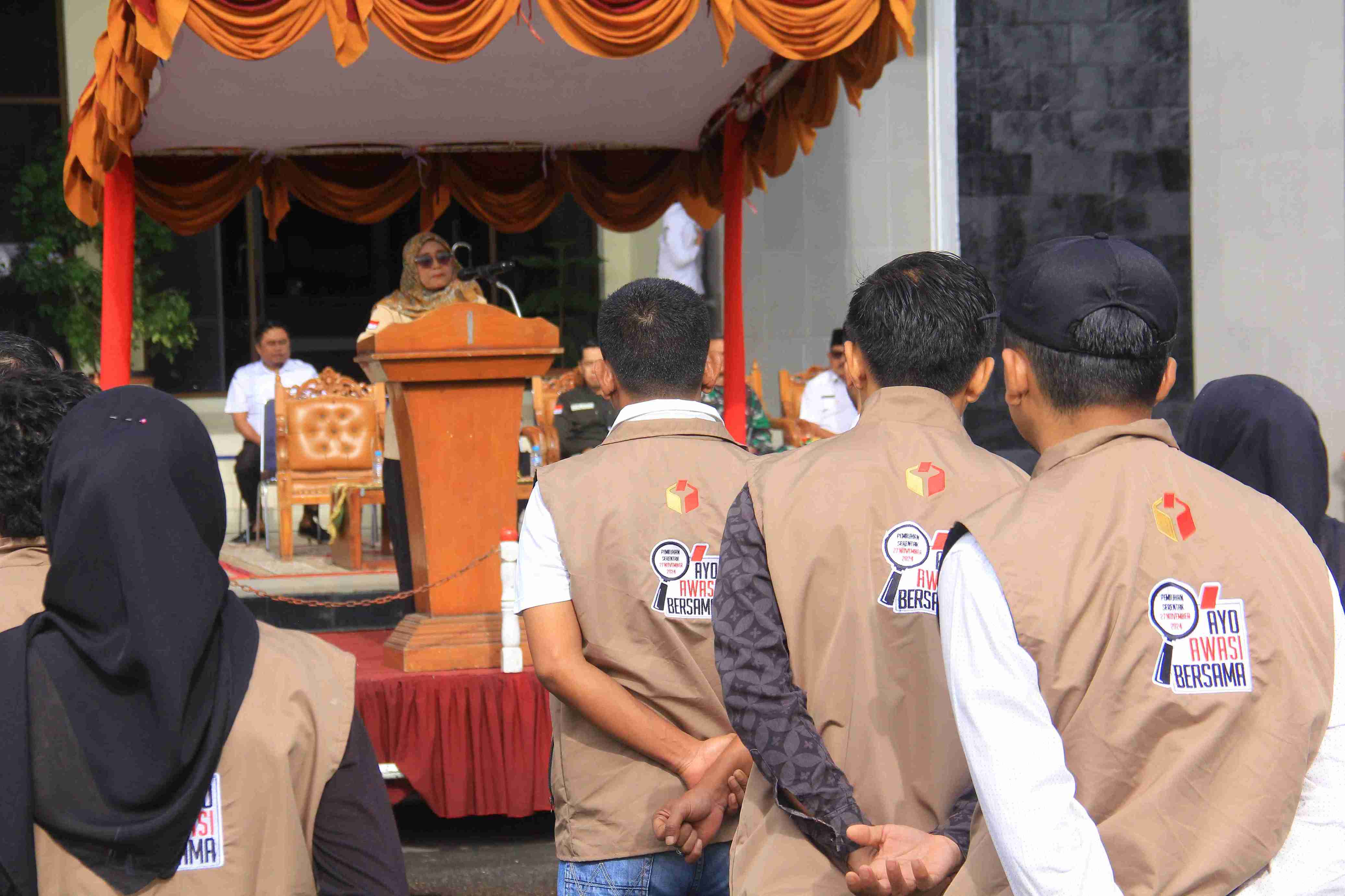  Rini Juita dalam arahan Apel Siaga Pengawasan PSU