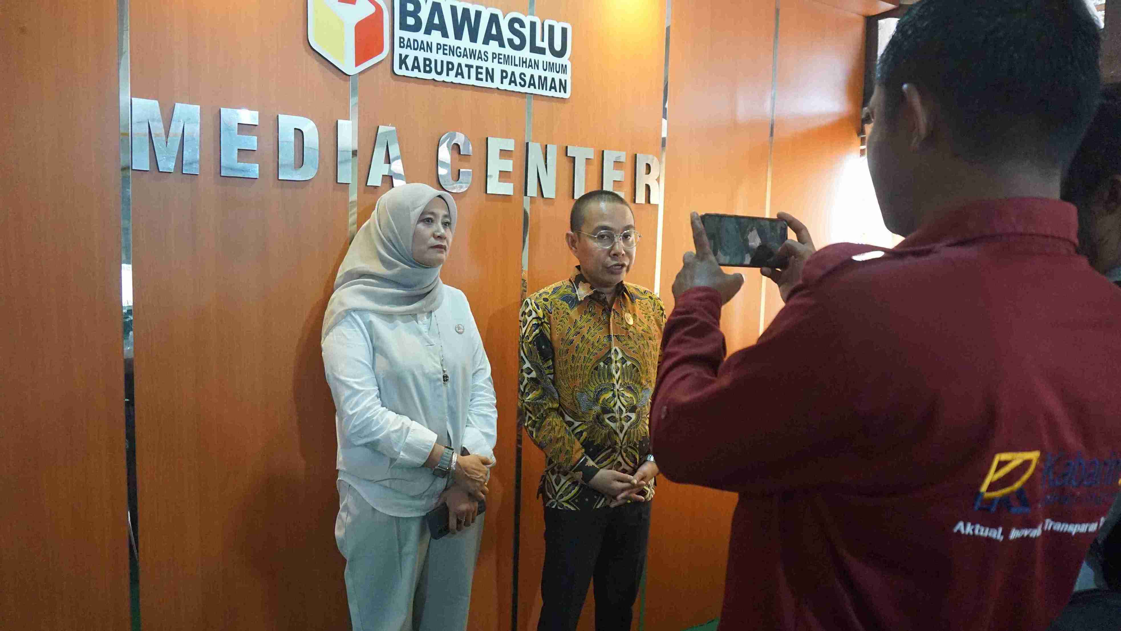 Kegiatan pengukuhan  Duta Informasi Publik