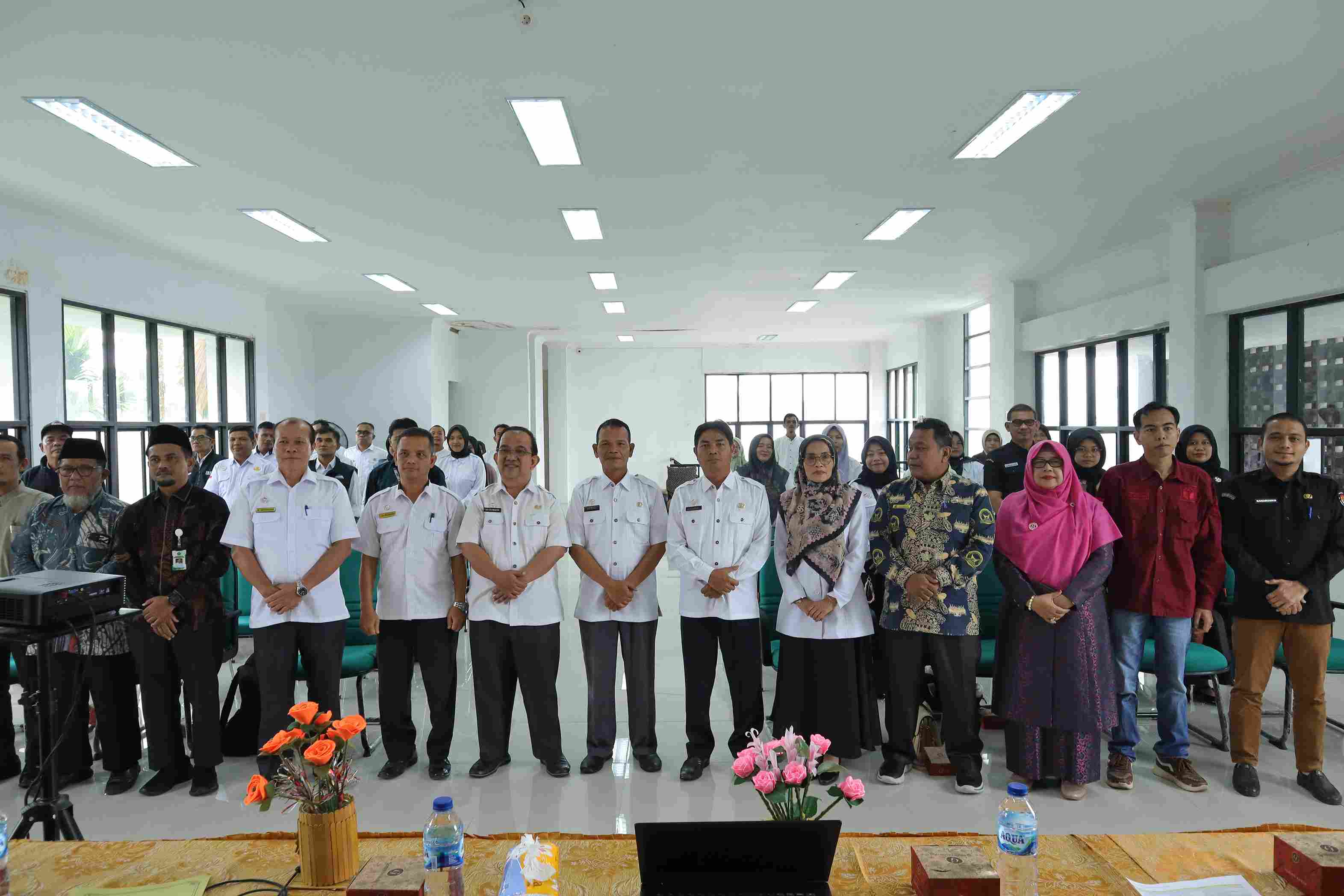 Anggota Bawaslu (Zaini Afandi) dalam  kegiatan Forum Konsultasi Publik (FKP)