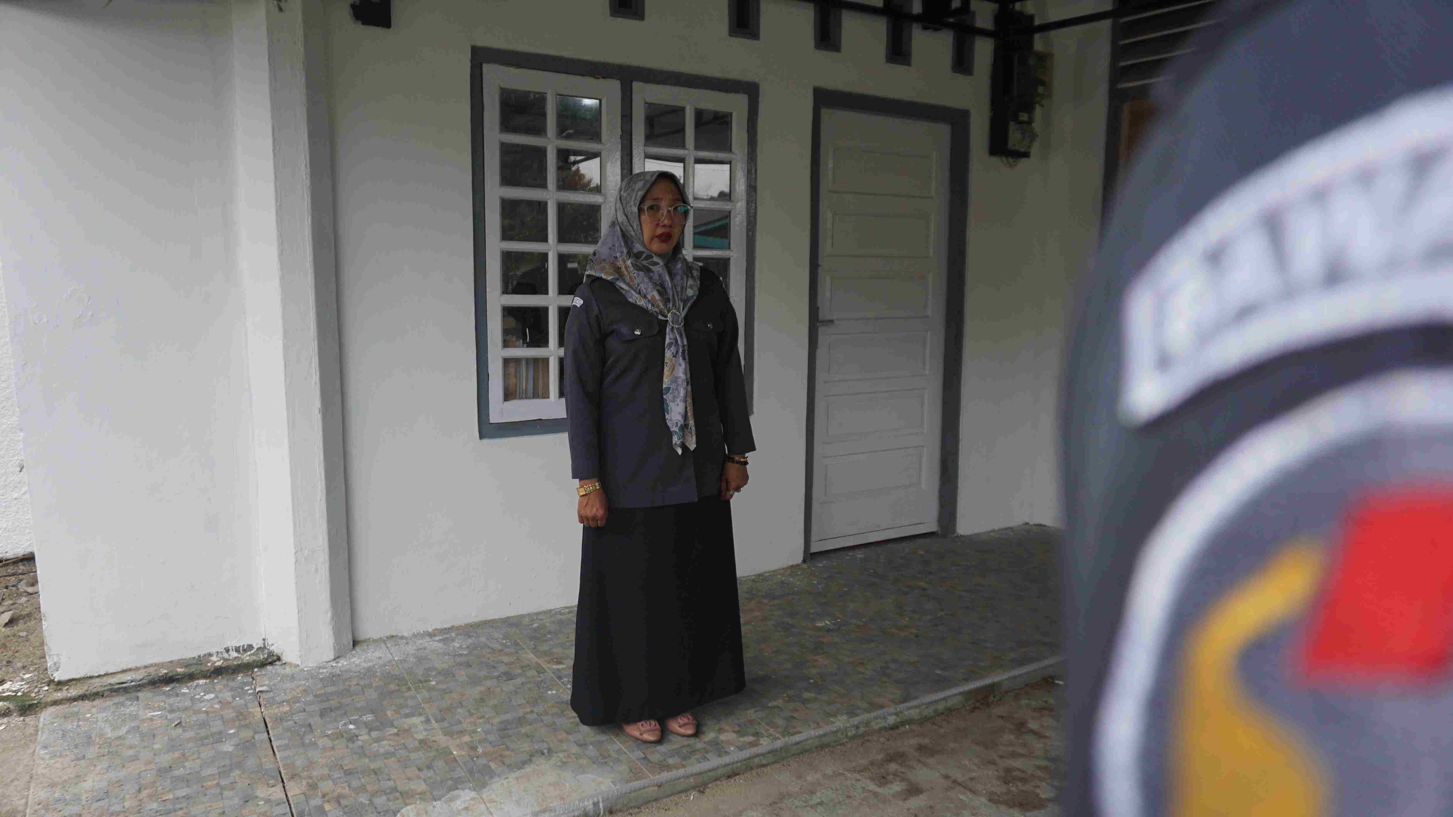 Plt Koordinator Sekretariat dalam kegaiatn rutin apel pagi