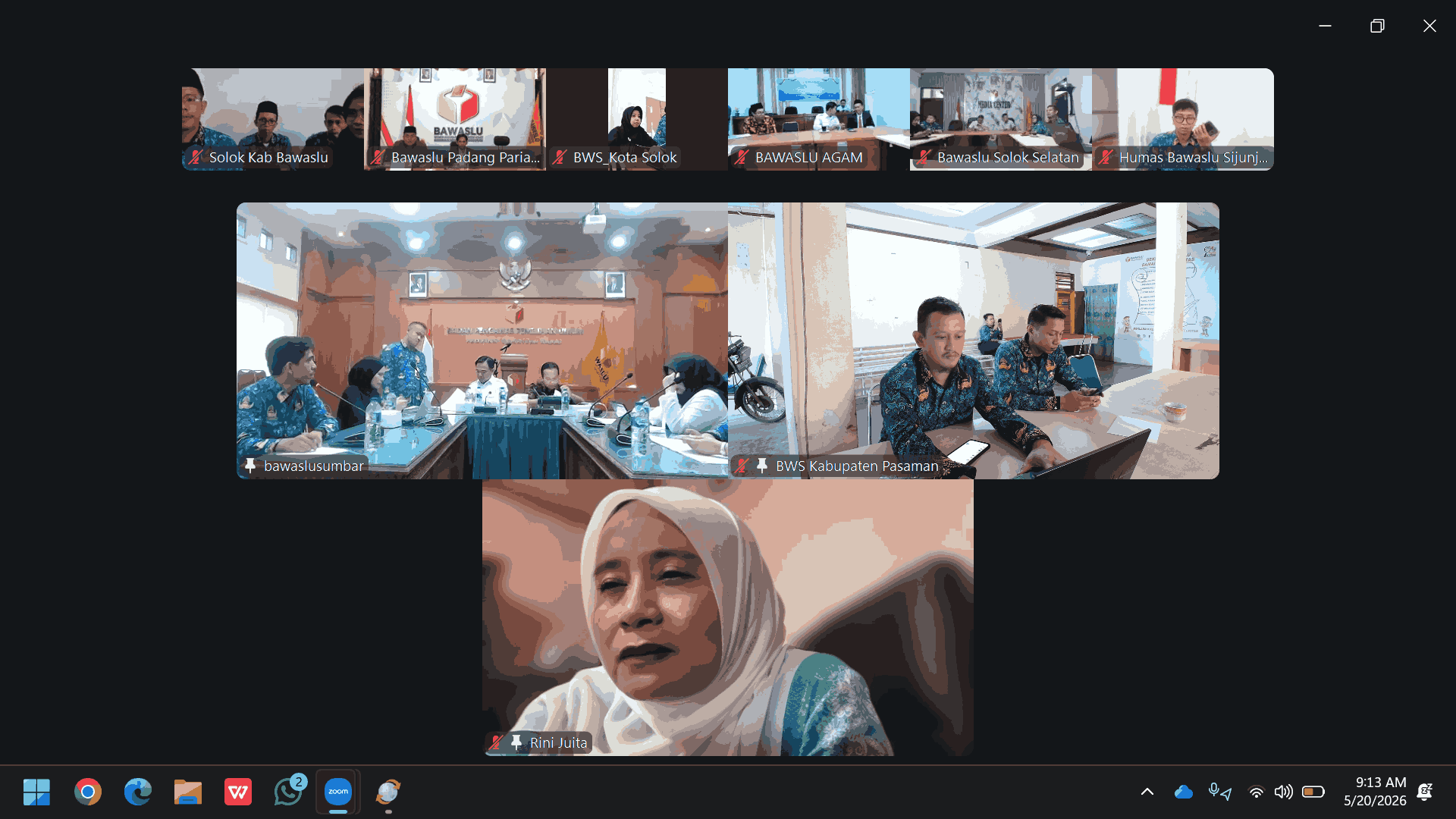 kegiatan peningkatan kapasitas dan evaluasi kehumasan yang dilaksanakan oleh Bawaslu Sumatera Barat melalui Zoom Meeting, Rabu (20/5).
