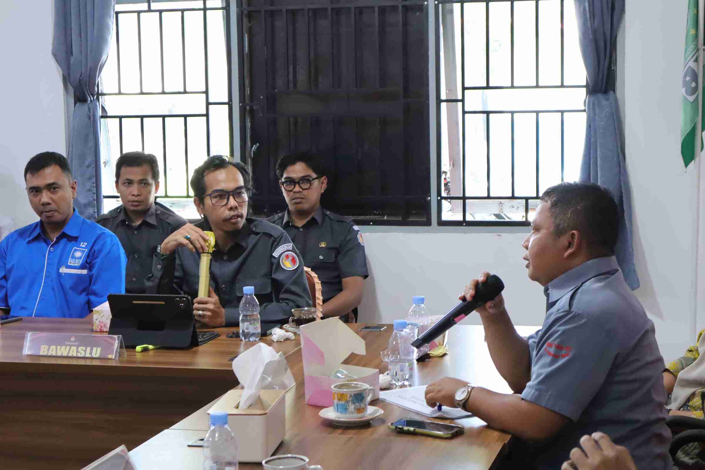 Bawaslu Pasaman Awasi Sosialisasi Pemutakhiran Data Partai Politik Secara Berkelanjutan Melalui SIPOL Semester I Tahun 2026