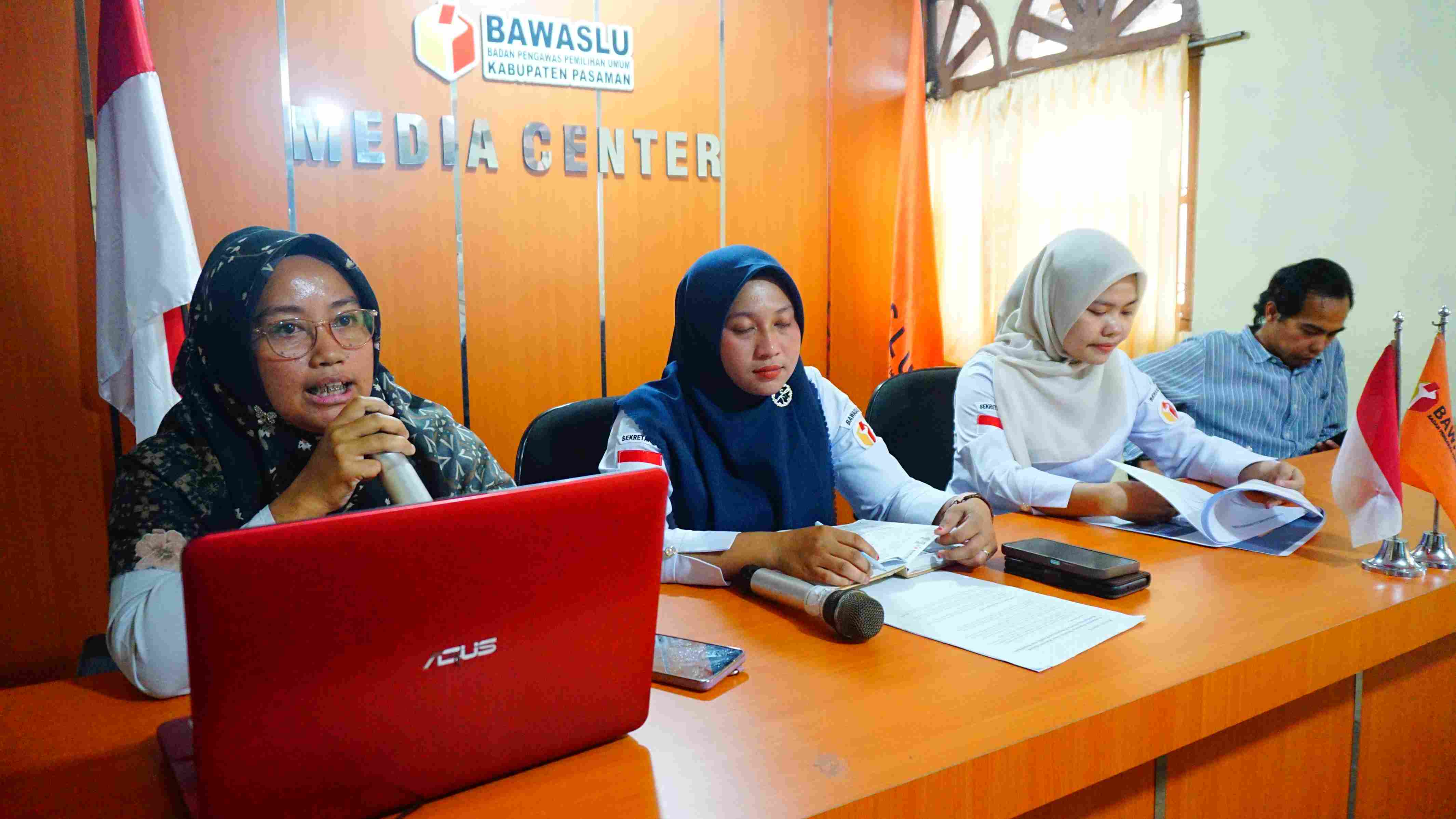 (Bawaslu) Kabupaten Pasaman kembali menggelar Focus Group Discussion (FGD) sebagai salah satu inovasi program pembinaan internal