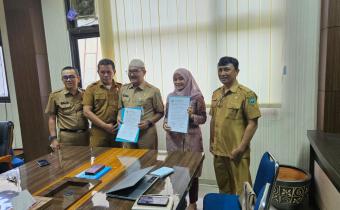ketua Bawaslu Kabupaten Pasaman Tandatangani Berita Acara Kesepakatan Hibah Tindak Lanjut Putusan MK untuk Pemilihan Suara Ulang