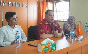 Anggota  Bawaslu RI Koordinator Divisi Sumber Daya Manusia, Organisasi dan Diklat ( Herwyn J.H. Malonda, M,Pd. M.H)