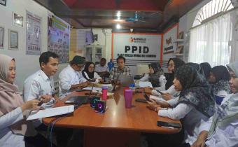 RAPAT MINGGUAN SEKRETARIAT BAWASLU PASAMAN