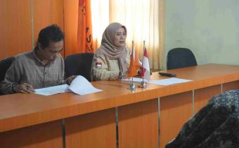 Rini Juita dalam kegiatan  Persiapan Monev