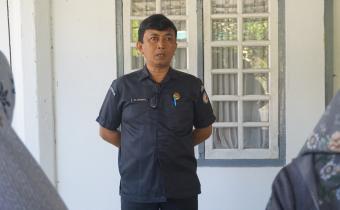 Koordinator Sekretariat Bawaslu Kabupaten Pasaman dalam Apel