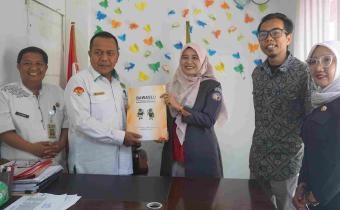 penandatanganan nota kesepahaman (MoU) dengan Madrasah Aliyah Negeri 1 Pasaman, Selasa (14/4)